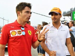 Carlos Sainz y Charles Leclerc escudería Ferrari.