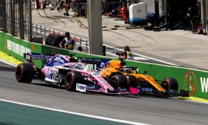 Carlos Sainz adelantamiento Brasil.